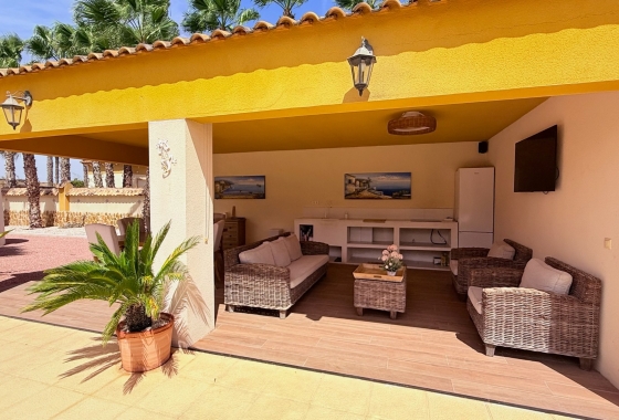 Resale - Villa - Catral - Costa Blanca