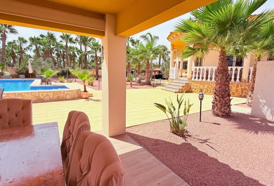 Resale - Villa - Catral - Costa Blanca