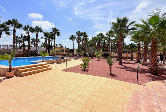 Resale - Villa - Catral - Costa Blanca