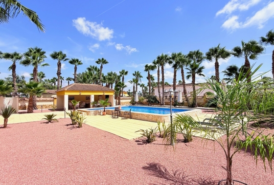 Resale - Villa - Catral - Costa Blanca