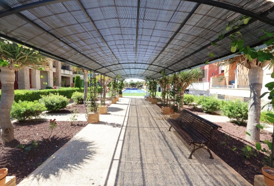 Återförsäljning - Lägenhet / lägenhet - Orihuela Costa - Costa Blanca