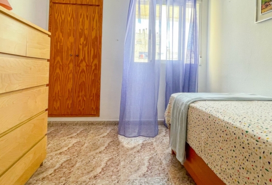 Resale - Apartment / flat - Torrevieja - Costa Blanca