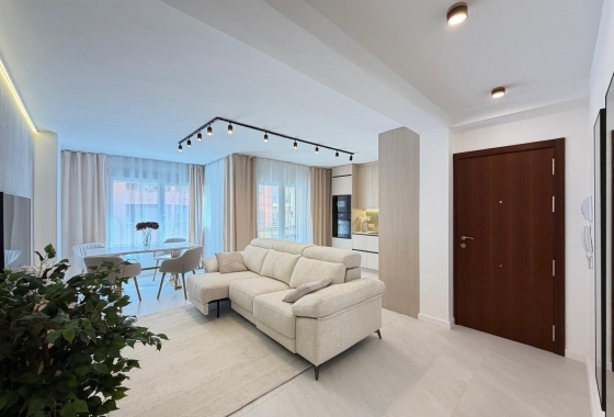 Resale - Apartment / flat - Torrevieja - Playa del Cura