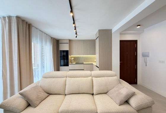 Resale - Apartment / flat - Torrevieja - Playa del Cura