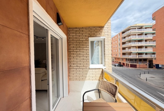 Resale - Apartment / flat - Torrevieja - Playa del Cura