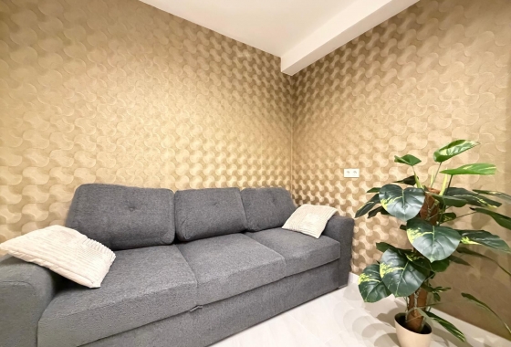 Resale - Apartment / flat - Torrevieja - Playa del Cura