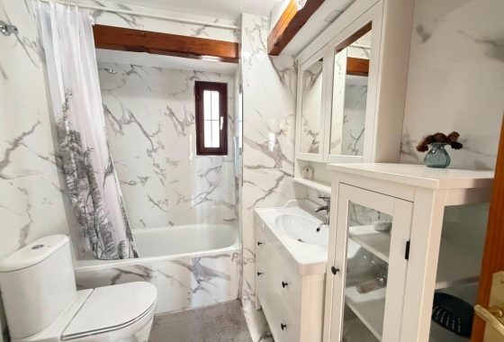 Resale - Apartment / flat - Torrevieja - Aldea Del Mar