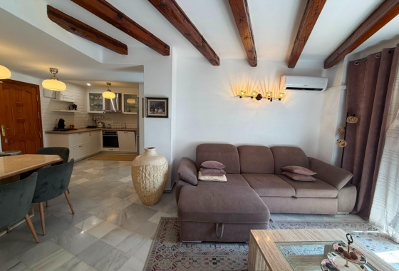 Resale - Apartment / flat - Torrevieja - Aldea Del Mar