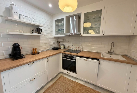 Resale - Apartment / flat - Torrevieja - Aldea Del Mar