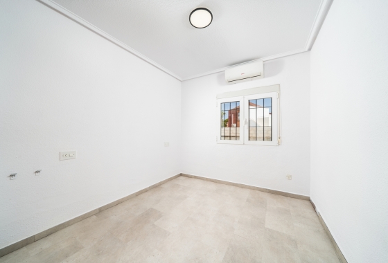 Resale - Villa - Torrevieja - Los Balcones