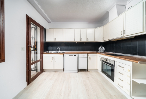 Resale - Villa - Torrevieja - Los Balcones