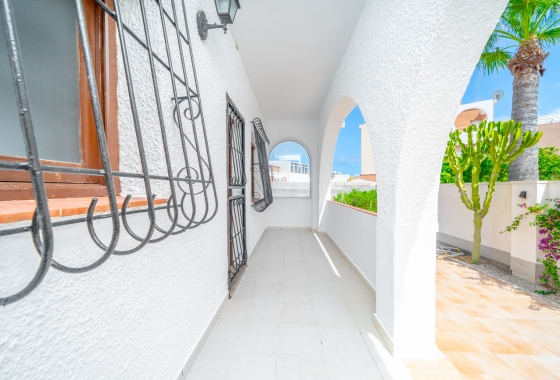 Resale - Villa - Torrevieja - Los Balcones