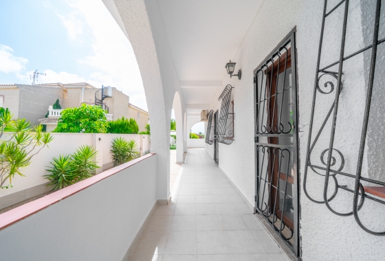 Resale - Villa - Torrevieja - Los Balcones