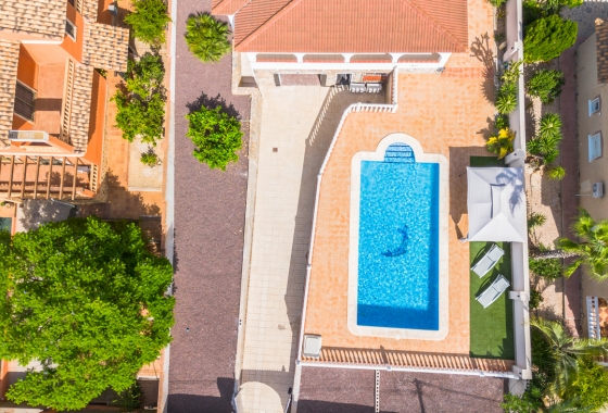 Resale - Villa - Torrevieja - Los Balcones