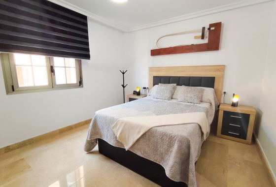 Resale - Apartment / flat - Torrevieja - Costa Blanca