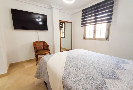 Resale - Apartment / flat - Torrevieja - Costa Blanca