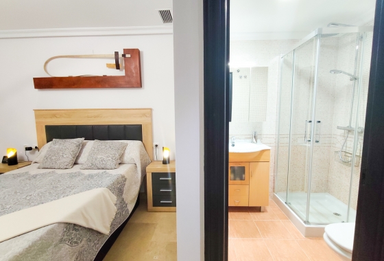 Resale - Apartment / flat - Torrevieja - Costa Blanca