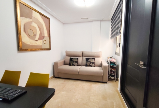 Resale - Apartment / flat - Torrevieja - Costa Blanca