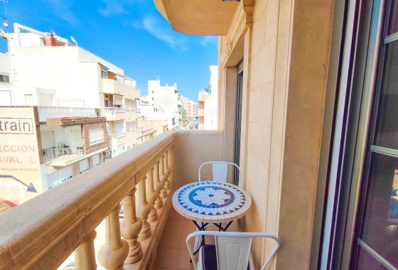 Resale - Apartment / flat - Torrevieja - Costa Blanca