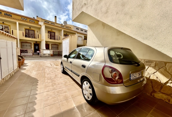Resale - Apartment / flat - Orihuela Costa - Costa Blanca