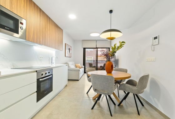Resale - Apartment / flat - Torrevieja - Playa del Cura