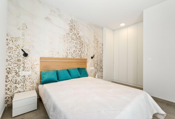 Resale - Apartment / flat - Torrevieja - Playa del Cura
