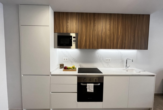 Resale - Apartment / flat - Torrevieja - Playa del Cura