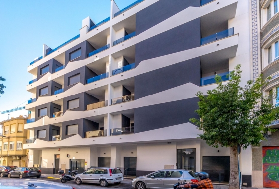 Resale - Apartment / flat - Torrevieja - Playa del Cura