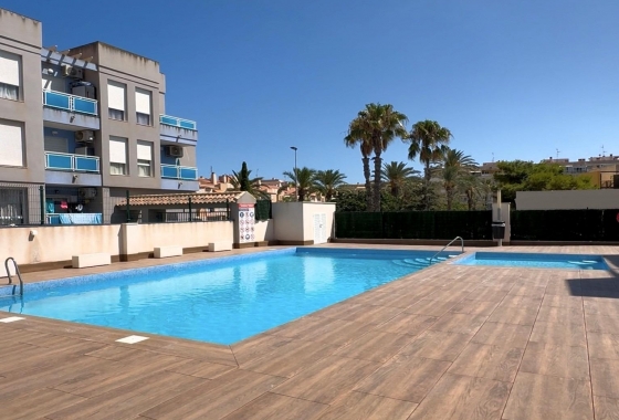 Resale - Apartment / flat - Torrevieja - Playa del Cura