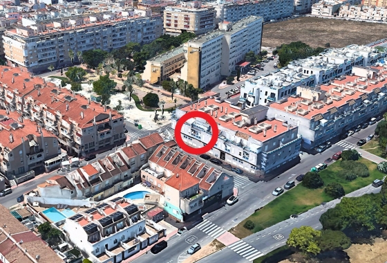 Resale - Apartment / flat - Torrevieja - Playa del Cura