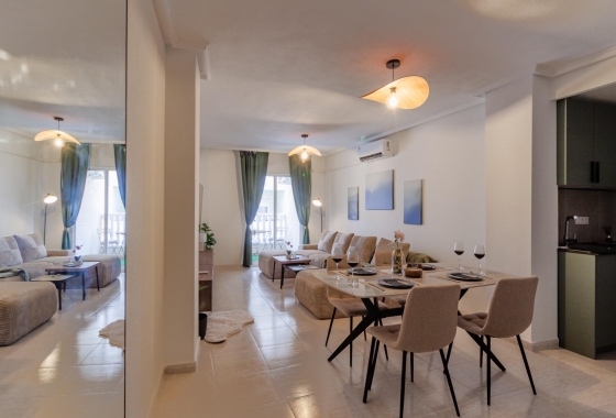 Resale - Apartment / flat - Torrevieja - Playa del Cura