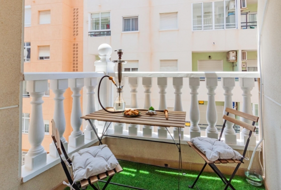 Resale - Apartment / flat - Torrevieja - Playa del Cura