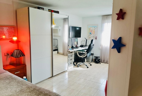 Resale - Townhouse - Torrevieja - Acequion