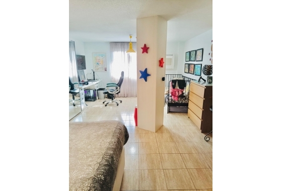 Resale - Townhouse - Torrevieja - Acequion