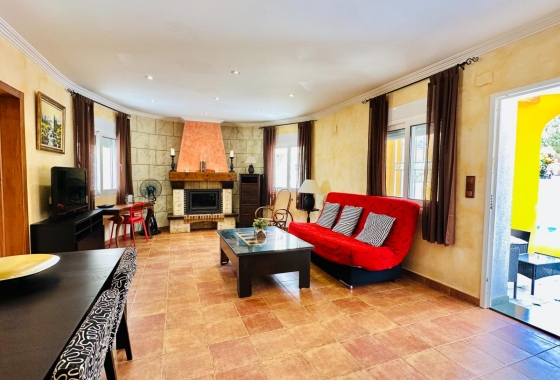 Перепродажа - Вилла - Orihuela - Urb. Montepinar
