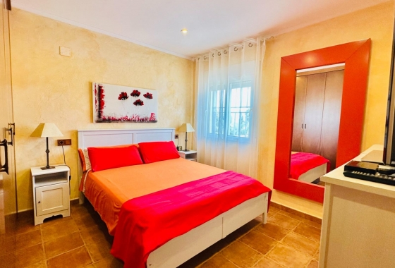 Перепродажа - Вилла - Orihuela - Urb. Montepinar