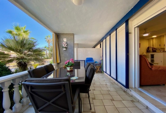 Resale - Apartment / flat - Torrevieja - Torre La Mata