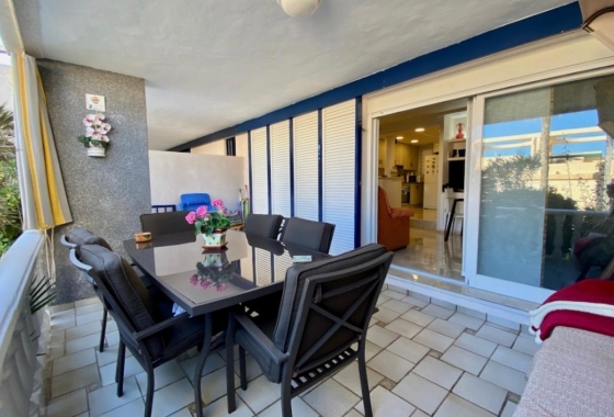 Resale - Apartment / flat - Torrevieja - Torre La Mata