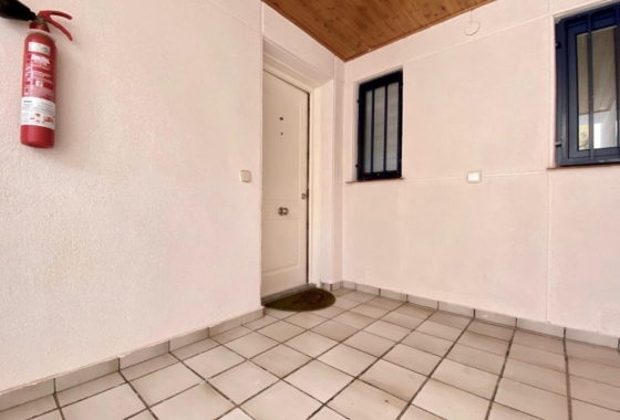 Resale - Apartment / flat - Torrevieja - Torre La Mata