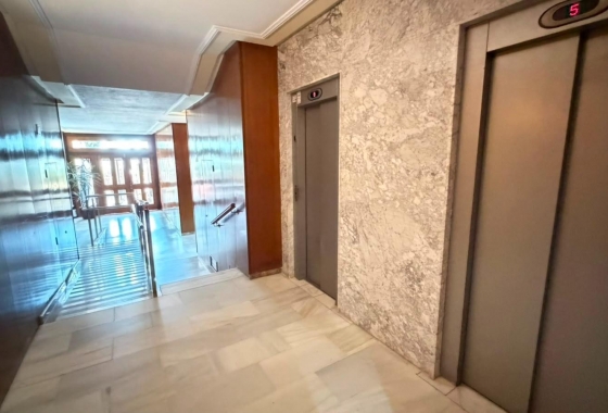 Перепродажа - Квартира - Torrevieja - Centro - Muelle Pesquero