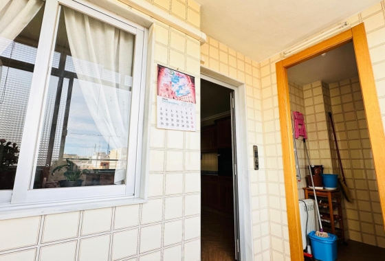 Resale - Apartment / flat - Torrevieja - Centro