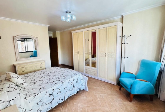 Resale - Apartment / flat - Torrevieja - Centro
