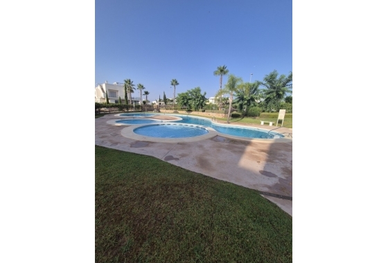 Återförsäljning - Bungalow - Orihuela - Inland