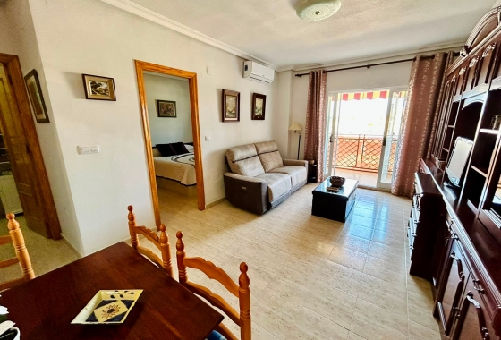 Resale - Apartment / flat - La Mata - Costa Blanca