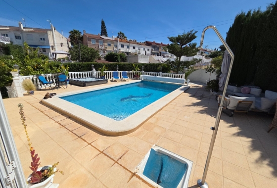 Resale - Townhouse - Torrevieja - Los Balcones