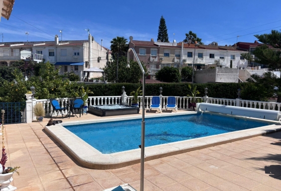 Resale - Townhouse - Torrevieja - Los Balcones
