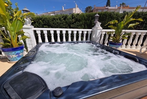 Resale - Townhouse - Torrevieja - Los Balcones