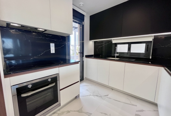 Resale - Apartment / flat - San Miguel de Salinas - Inland
