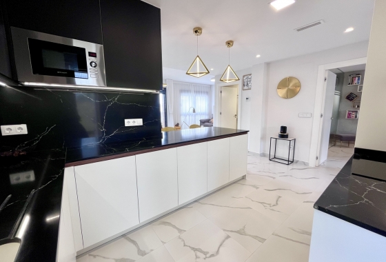 Resale - Apartment / flat - San Miguel de Salinas - Inland