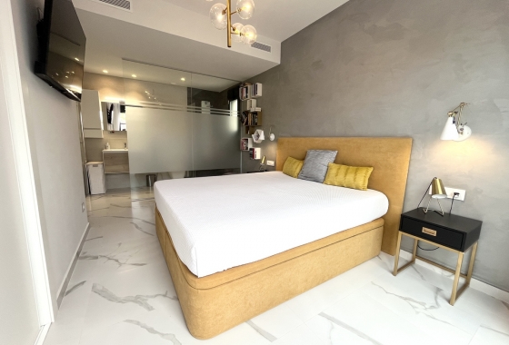 Resale - Apartment / flat - San Miguel de Salinas - Inland